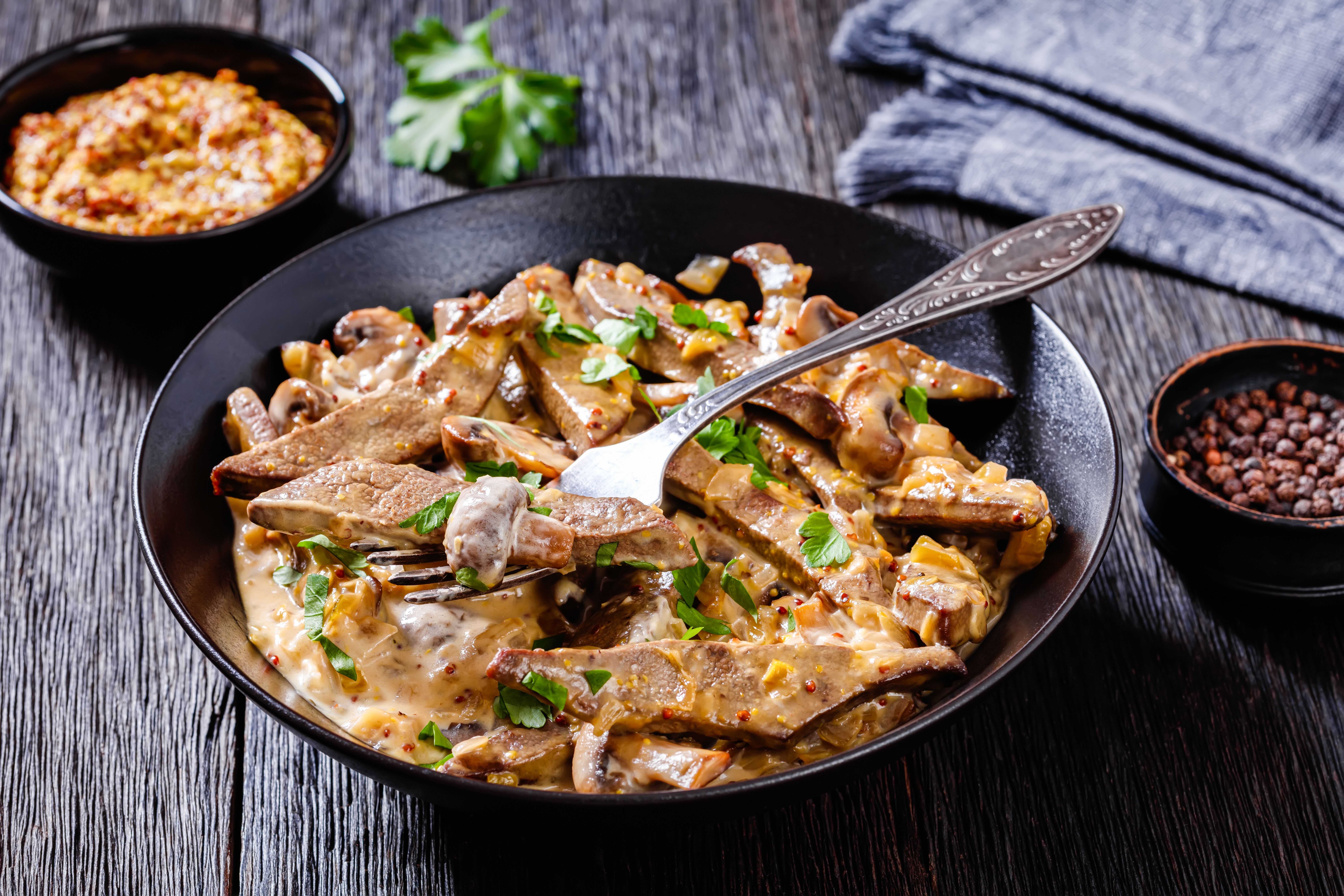 Calf’s liver with creamy wild mushrooms